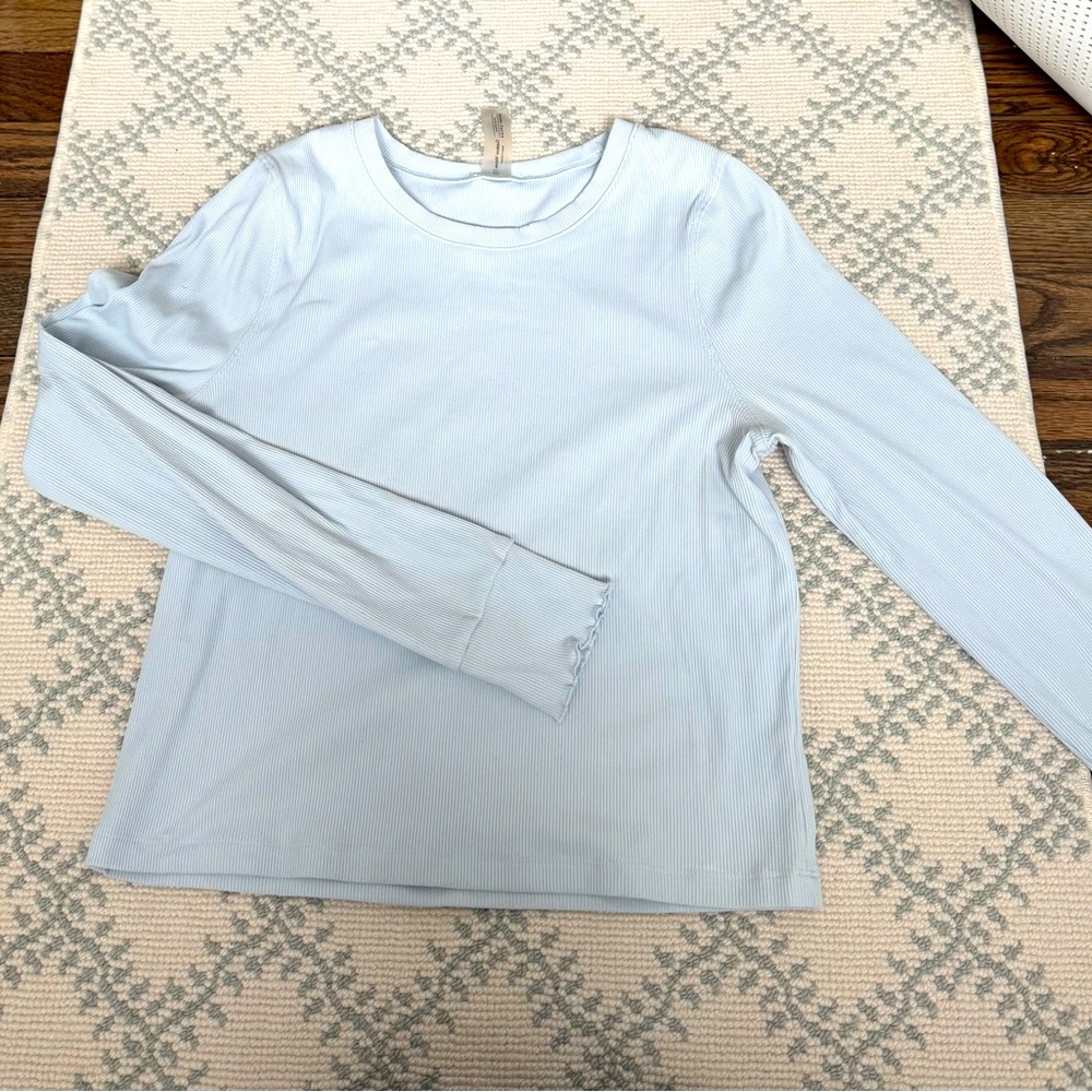 Outdoor voices long sleeved workout top